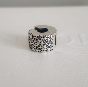 Pandora Layers of Lace Clip